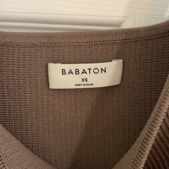 Aritzia Babaton Sculpt Tank - Picture 2 of 3